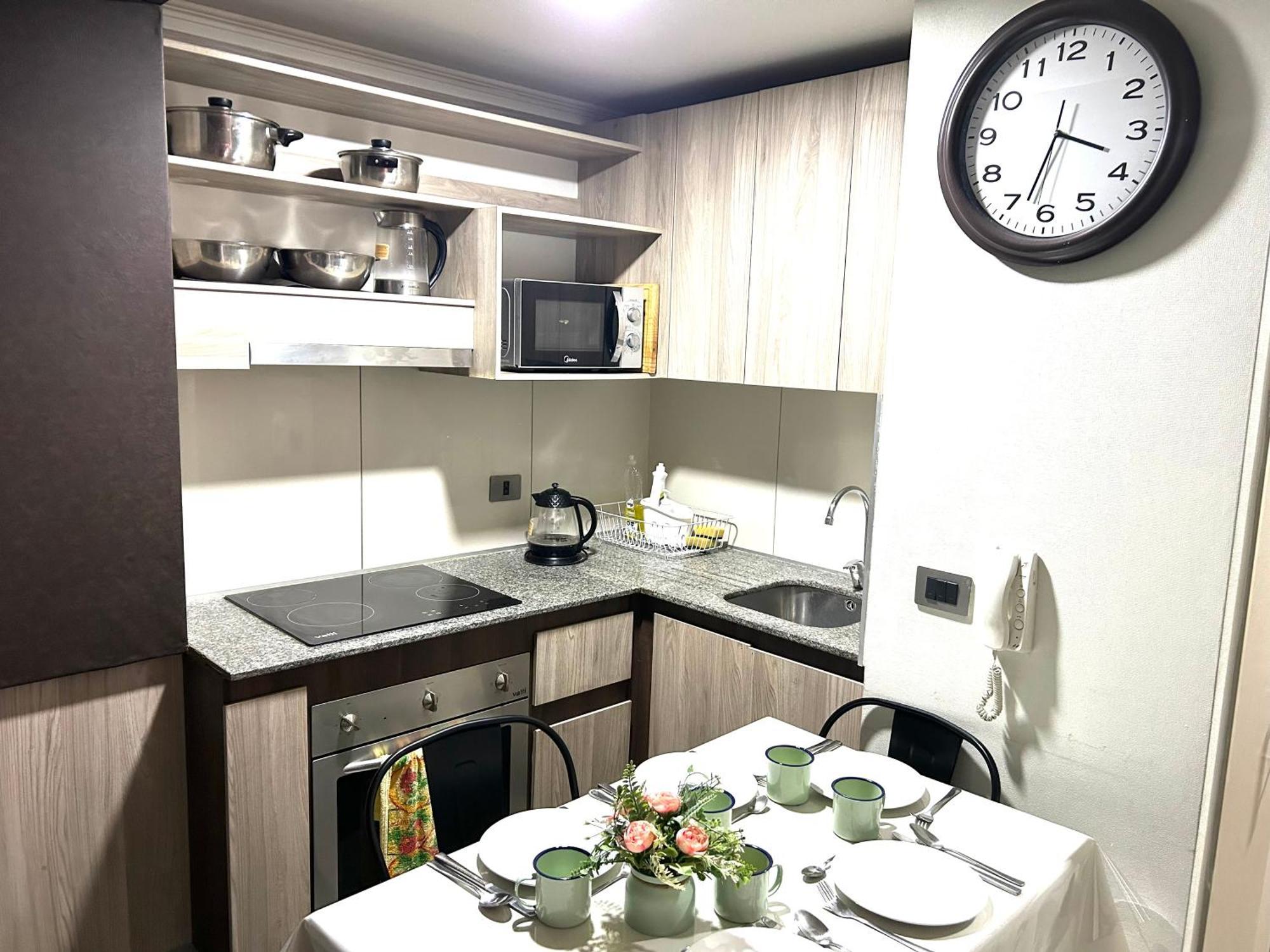 Apartamento Dpto 8 Fantasilandia, Empresas, Familias, Centro Santiago